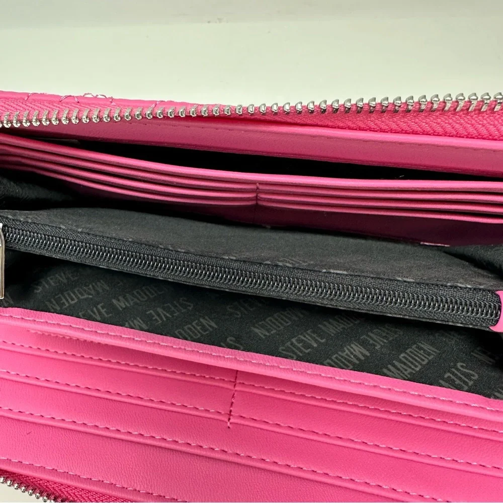 Steve Madden Bangelo Wallet Wristlet Pink